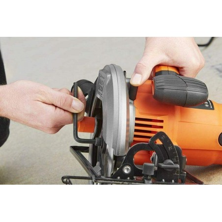 BLACK & DECKER CS1550-QS Sega circolare elettrica 1500W Ø 190mm inclinazione 45°
