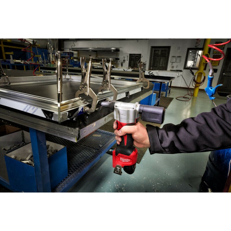 MILWAUKEE M12 BPRT-0 rivettatrice automatica a batteria 12V Ø 4,8 mm solo corpo