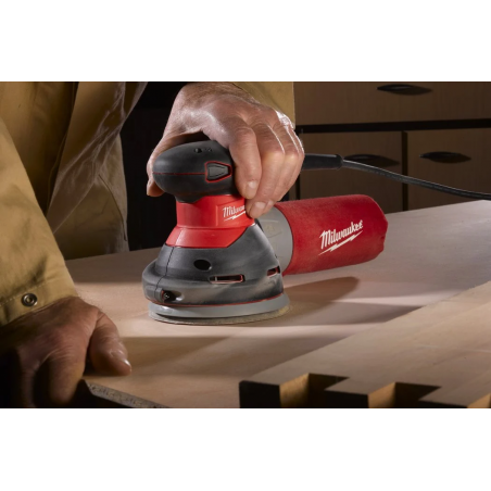 MILWAUKEE ROS 125E levigatrice roto-orbitale 125 mm 300W con velocità regolabile