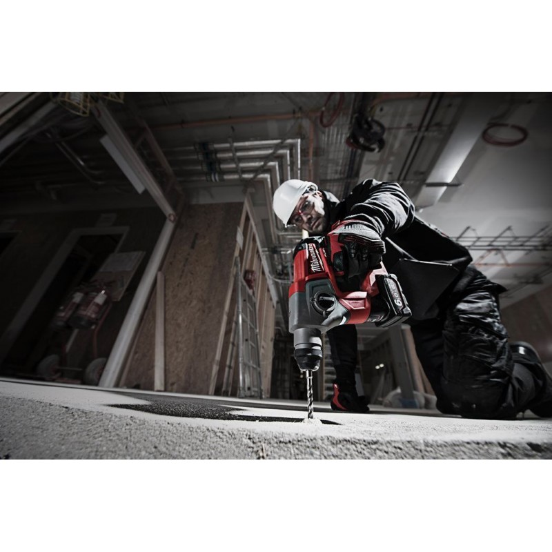 MILWAUKEE M12 CH-0X Tassellatore SDS-PLUS super leggero 12V 1,1 J solo corpo