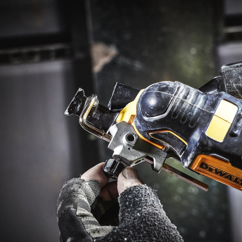 DEWALT multifunzione 18v solo corpo in valigetta t-stak DCS356NT-XJ