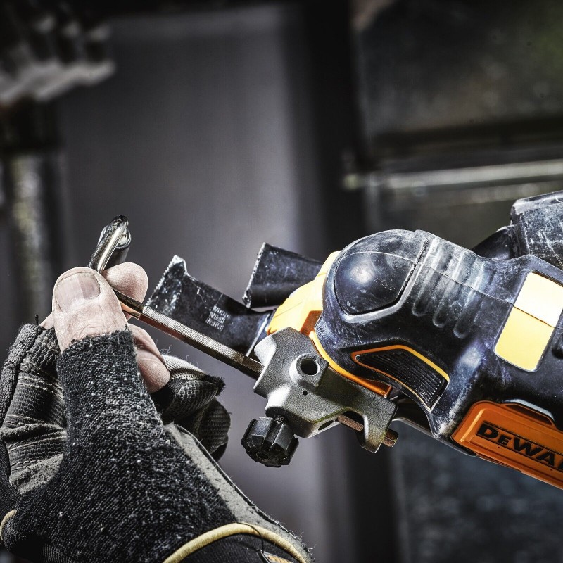 DEWALT multifunzione 18v solo corpo in valigetta t-stak DCS356NT-XJ