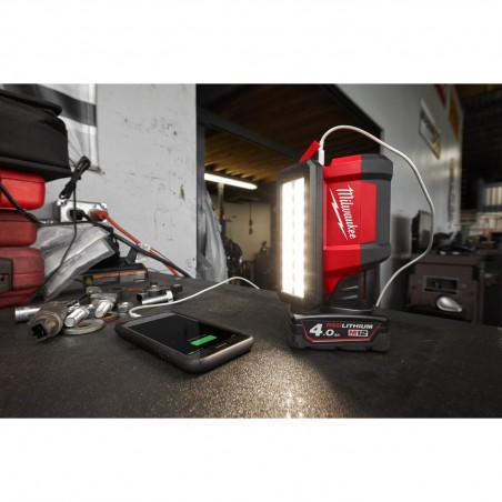 MILWAUKEE M12 PAL-0 FARO LED RUOTABILE 110° 700 LUMENS 4933478226