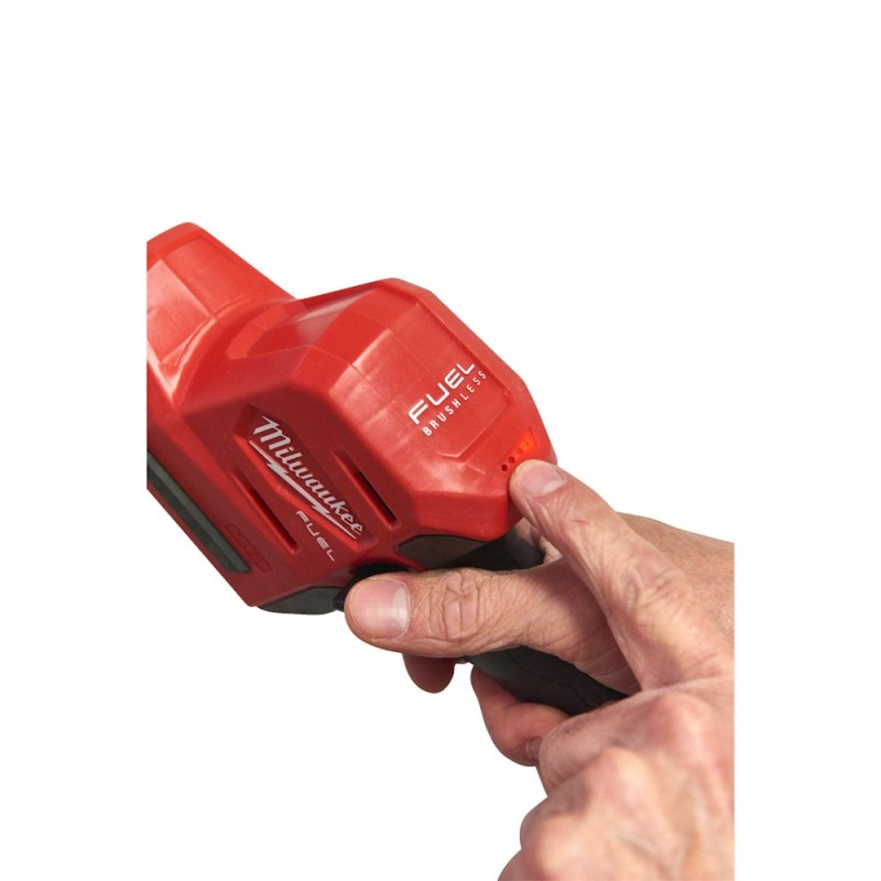 MILWAUKEE FHT20-402 Tagliasiepi compatto M12 FUEL™ con lama da 20 cm