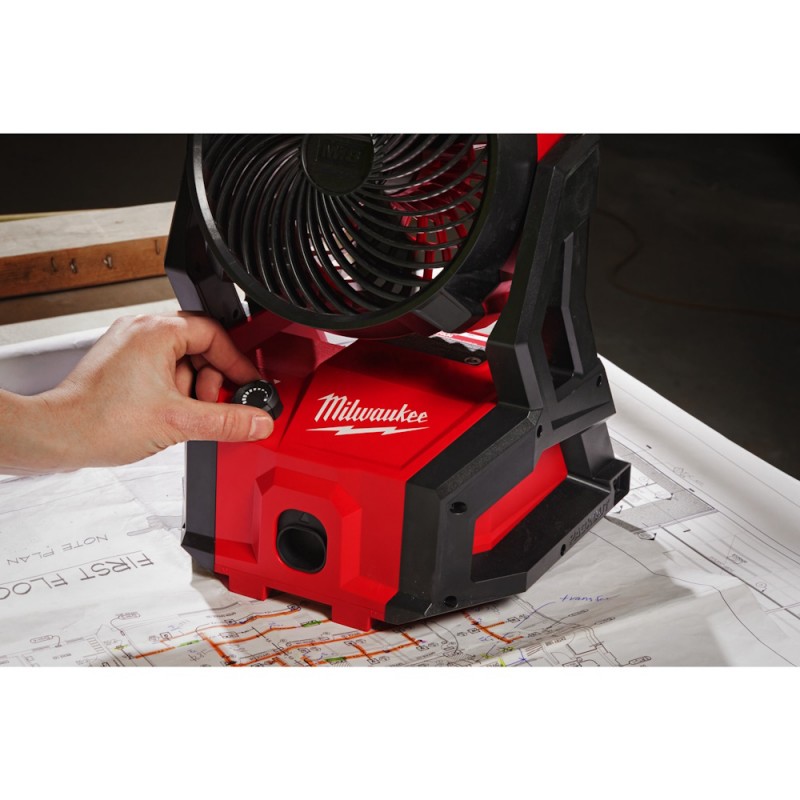 MILWAUKEE AFG2-0 Ventilatore PACKOUT™ M18™ a batteria o a corrente