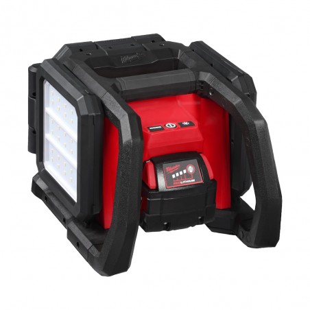 MILWAUKEE MDTL-0 Faro LED da cantiere M18™ con 3 teste multidirezionali