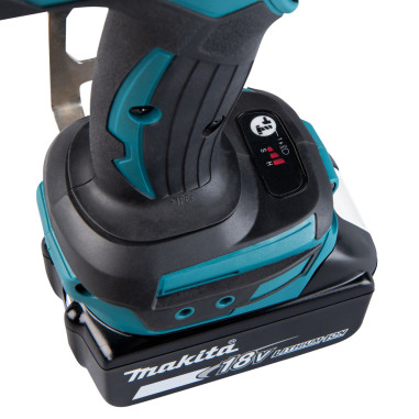 Makita DTW1002RTJ Avvitatore ad impulsi LXT Fornito con valigetta MAKPAC