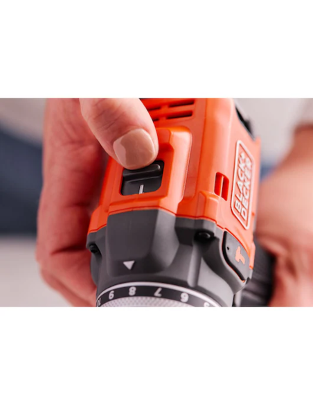 Black&Decker Trapano avvitatore BRUSHLESS con doppia batteria 18V 2.0 Ah 50 Nm