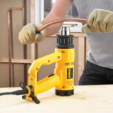 DeWALT D26414 PISTOLA TERMICA DIGITALE 2000W 600° C 2 VELOCITA'