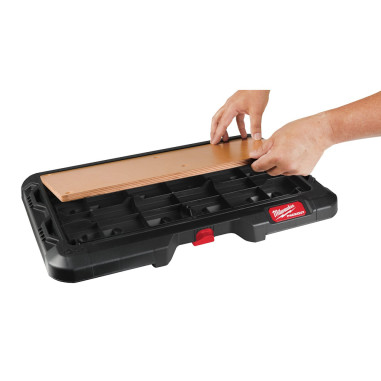 MILWAUKEE PACKOUT Piano di lavoro 53 x 607 x 389 mm Capacità di carico 22 kg