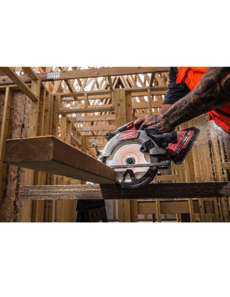 MILWAUKEE Sega circolare 55 mm per legno M18 FCS552-0X FUEL con valigetta
