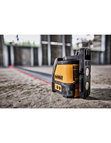 DEWALT DW088K Tracciatore di linee laser a croce livella laser autolivellante