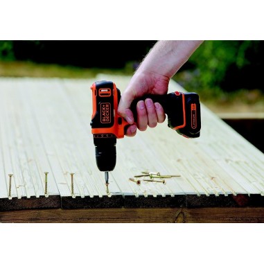 Trapano Avvitatore 11 posizione frizione 10.8V BLACK&DECKER BDCDD12B
