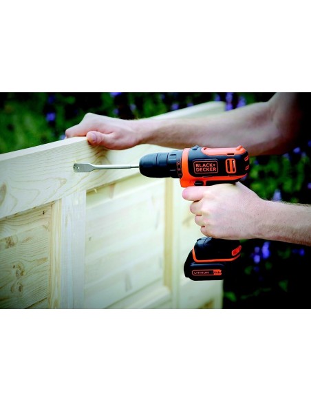 Trapano Avvitatore 11 posizione frizione 10.8V BLACK&DECKER BDCDD12B
