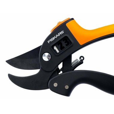 Fiskars forbici PowerStep Incudine P83 a sforzo ridotto rami Ø 24 mm art.1000575