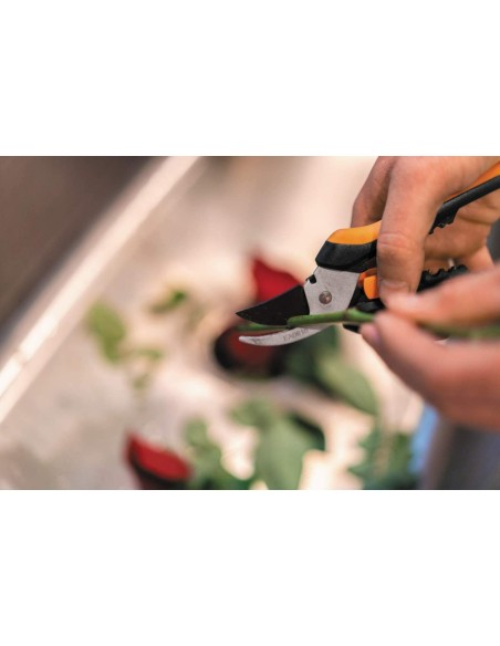 Fiskars SP14 forbici leggere per giardino fiori agricoltura resistenti