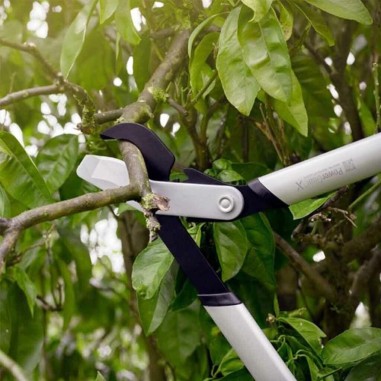 FISKARS Troncarami PowerGear X bypass S LX92 per legno fresco