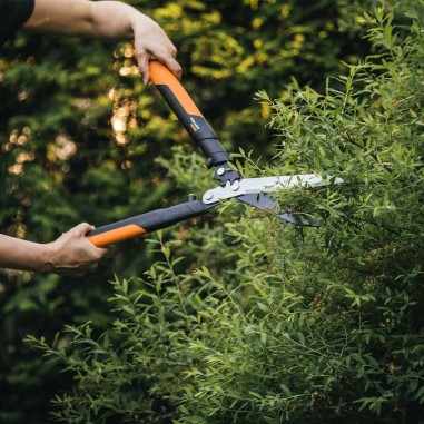 FISKARS Cesoie PowerGear X HSX92 Lame leggere e resistenti per siepi