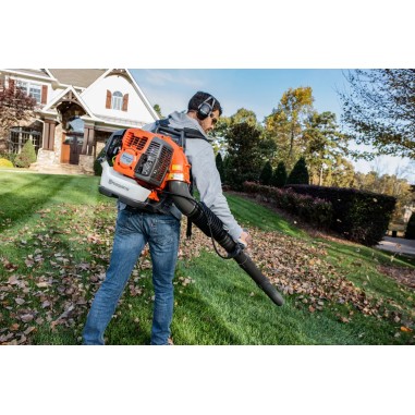 Husqvarna 360BT Soffiatore a zaino spalla spalleggiato 65,6 cc 2,84 kW 30N
