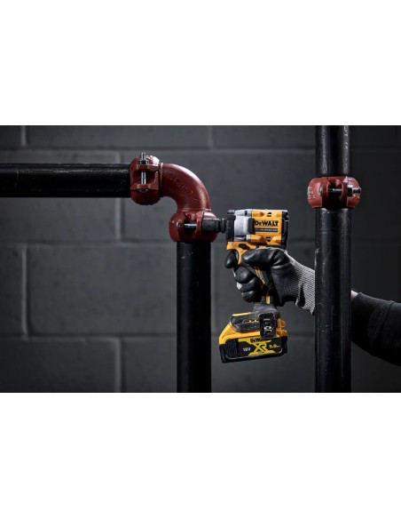 DeWalt DCF922P2T Avvitatore a Impulsi Compatto 1/2" 406Nm 18V XR Brushless 5 Ah